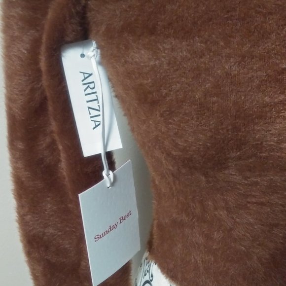 ARITZIA SUNDAY BEST SWEETHEART SWEATER XS NWT - Picture 6 of 12